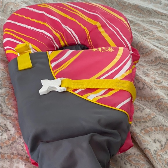 Baby life vest - Picture 1 of 1
